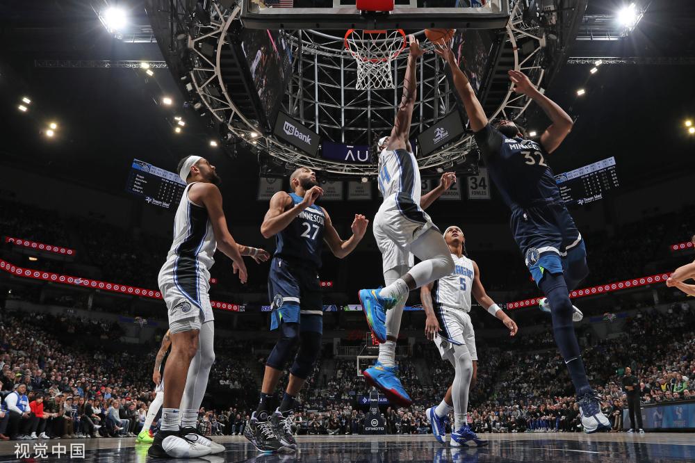 斯的表现 斯的表现